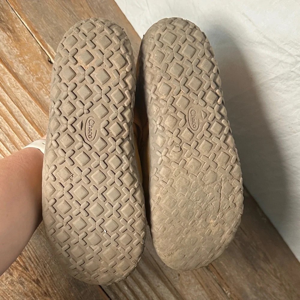 Chaco quilted ankle